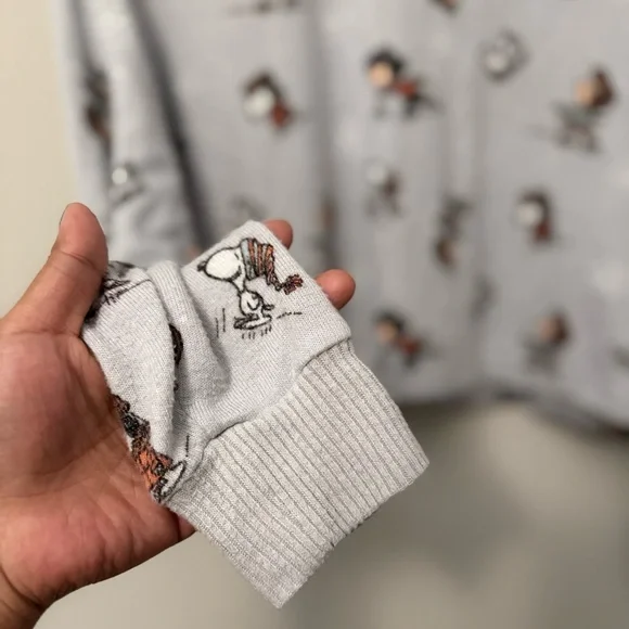 AE American Eagle lounge peanuts snoopy sweater - Picture 6 of 9